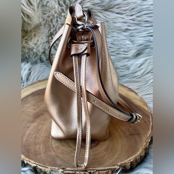 COACH DERBY CROSSBODY (F29204)
ROSE GOLD/SILVER - Picture 7 of 12